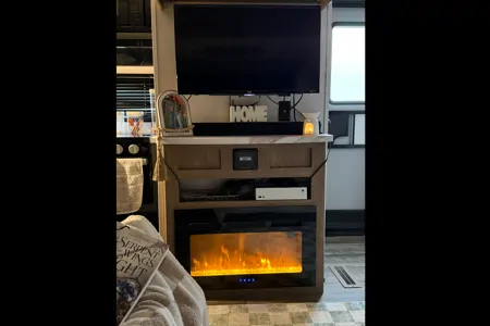 Mason's Dutchmen Eddie Bauer Travel Trailer