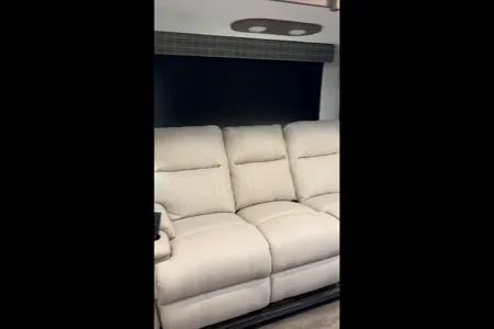 Mason's Dutchmen Eddie Bauer Travel Trailer