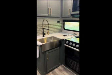 Mason's Dutchmen Eddie Bauer Travel Trailer