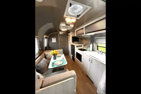 "The Silver Pony" Airstream Getaway