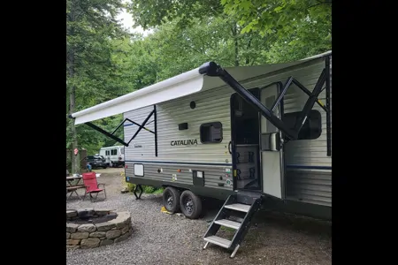 Monster Family Coachmen Catalina Summit Travel Trailer