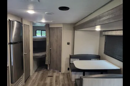 Monster Family Coachmen Catalina Summit Travel Trailer