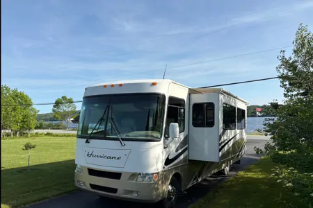Jim's Thor Motor Coach Hurricane  Class A