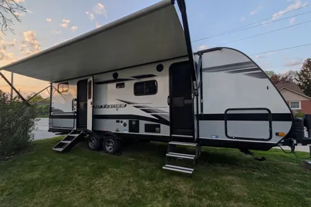 Grant&Marz  Jayco 24BH