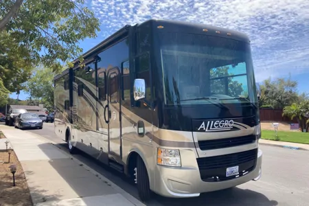 Memory Maker- Tiffin Motorhomes Allegro Open Road 35QBA Class A