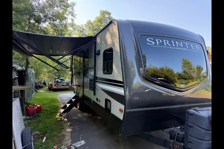 James's Keystone 29fk Travel Trailer