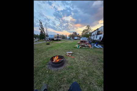 Salem 26RBS Travel Trailer - Robko