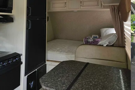 Guillermo's Winnebago 1706fb Travel Trailer