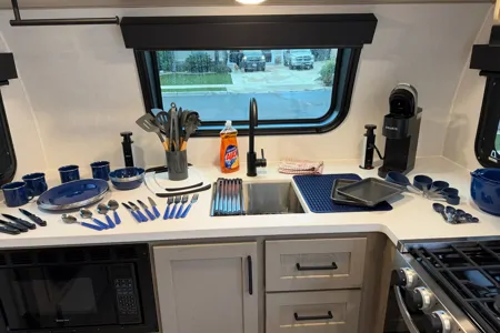 Fox RV Rentals Forest River Rockwood Geo Pro 20FK
