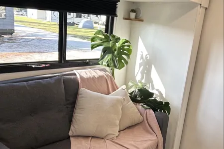 Fully Renovated Fifth Wheel, With Many High End Upgrades. Fully Stocked and Ready to Go!