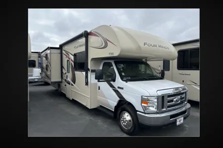 29 - 2020 Thor Motor Coach 30d