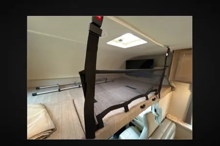 29 - 2020 Thor Motor Coach 30d