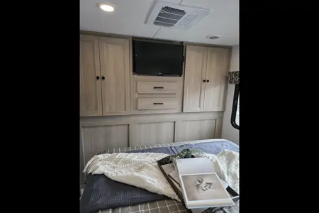 2025 Fully Equipped Sunseeker