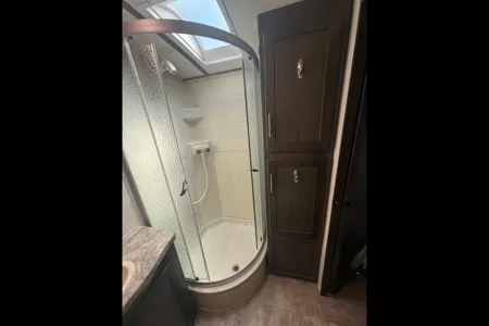 M and R RVs  Crossroads Sunset trail super lite Travel Trailer