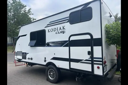 Kodiak charlotte la Roulotte