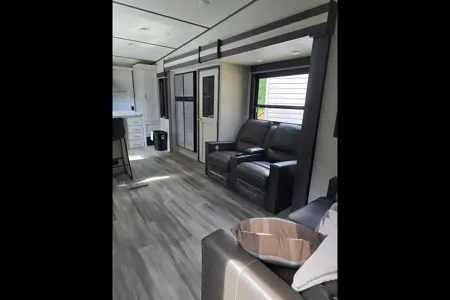 Leigh Ann's Keystone Sprinter Limited Fifth Wheel