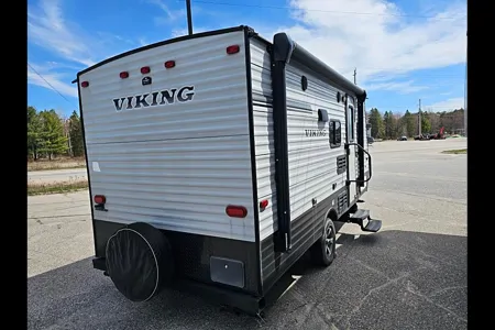 Forest River Viking 21BHS Travel Trailer