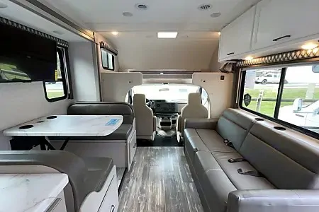 WiFi - LUXURIOUS - Sleeps 7 - Fits in State Parks
