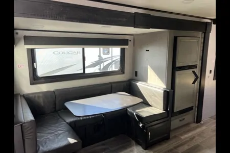 2021 Jayco Jay Feather 24BH Travel Trailer