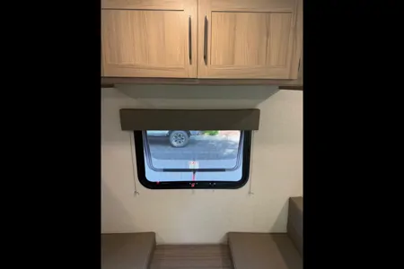 Super-Lightweight 2025 Coleman Light 17BX • Sleeps 5 • Delivery Available • Pet-Friendly