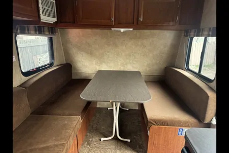 *SUV and Van Towable* Jayco Jay Flight Swift SLX 184BH Travel Trailer