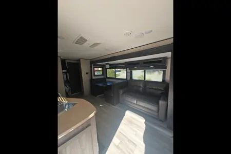 Luxurious 2022 Jayco Rocky Mountain Edition Travel Trailer