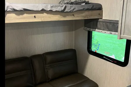 Puma Palomino Travel Trailer
