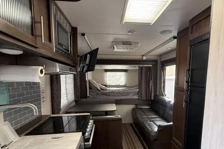 Brooke's Forest River Grey Wolf Fifth Wheel