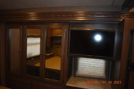 '17 Thor Windsport – Ultimate Dog's Pleasure Dome!