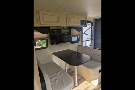 Super Bright and Modern Minnie Winnie 2401RG Travel Trailer
