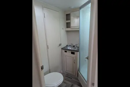 Super Bright and Modern Minnie Winnie 2401RG Travel Trailer