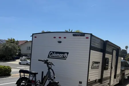 Glamp&Go – Brand New Coleman RV trailer, light and easy to tow