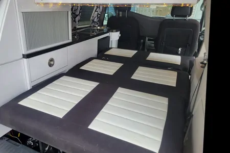 Dodge 5Mars Illusion Campervan