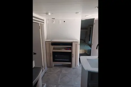 Eddie's Forest River Wildwood x-lite Travel Trailer