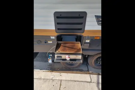 Eddie's Forest River Wildwood x-lite Travel Trailer