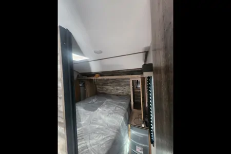 Bill's Grand River 32BHS Travel Trailer