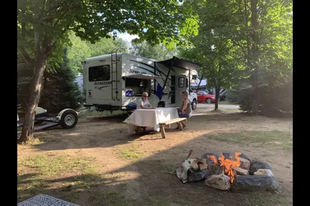 Peter's Forest River Sunseeker Class C