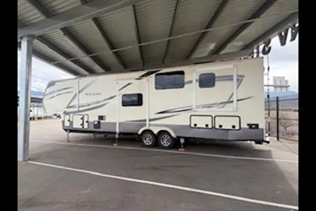 Brian's Vanleigh Vilano 39RK Fifth Wheel