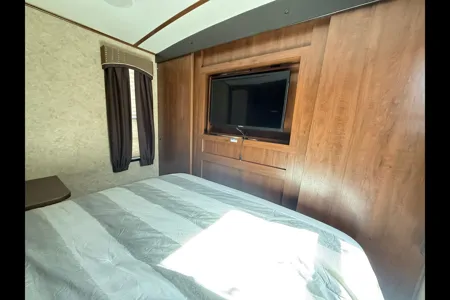 Pleasants' Jayco 28DSBH Travel Trailer