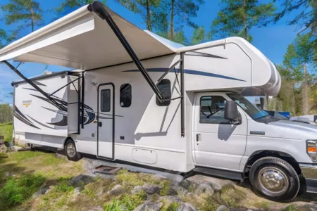 NEXIE - 2022 Nexus RV Triumph