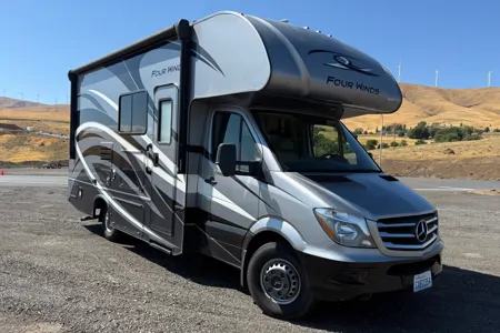 Cascade cruiser - Thor Motor Coach Four winds 24bl Class C