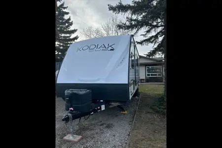 Pretty Lher's Keystone Kodiak 196 BH Travel Trailer