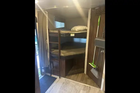 Christopher's Heartland Wilderness ultra Travel Trailer