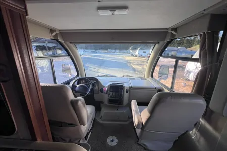 Vega Family Thor Motor Coach Vegas 24.1 Class A