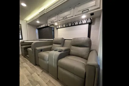 Luxury Entegra Coach Visión xl Class A
