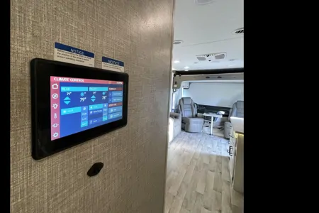 Luxury Entegra Coach Visión xl Class A