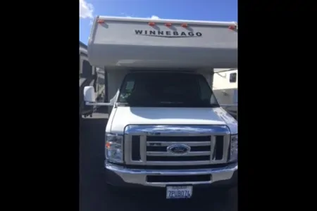 John's Winnebago Minnie Winnie Class C