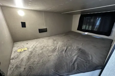 Starcraft Autumn Ridge 20MB Travel Trailer
