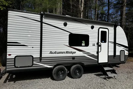 Starcraft Autumn Ridge 20MB Travel Trailer
