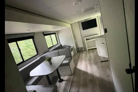 Givi's Grand River 320DNS Travel Trailer